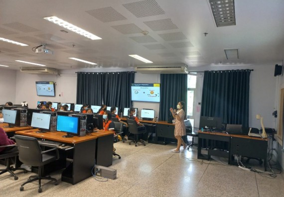 ภาพกิจกรรม  โปรแกรมวิชาสาธารณสุขศาสตร์ จัดกิจกรรมการผลิตนวัตกรรมทางสุขภาพด้วยคอมพิวเตอร์