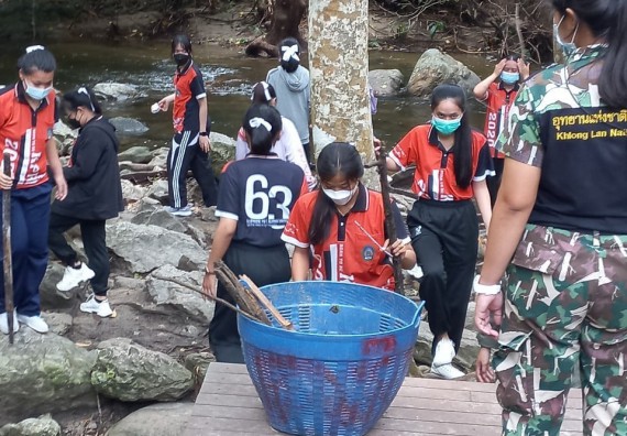 ภาพกิจกรรม  โปรแกรมวิชาสาธารณสุขศาสตร์ จัดกิจกรรมอบรมหลักการทํางานเป็นทีม