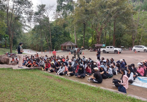 ภาพกิจกรรม  โปรแกรมวิชาสาธารณสุขศาสตร์ จัดกิจกรรมอบรมหลักการทํางานเป็นทีม