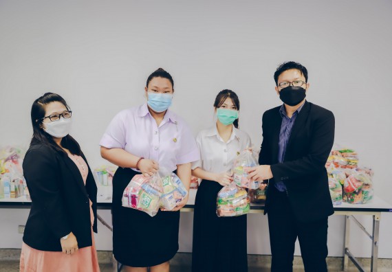 ภาพกิจกรรม  คณะวิทยาศาสตร์และเทคโนโลยี จัดการสัมภาษณ์ทุนการศึกษา ปตท.สผ. โครงการเอส 1 ประจำปีการศึกษา 2564