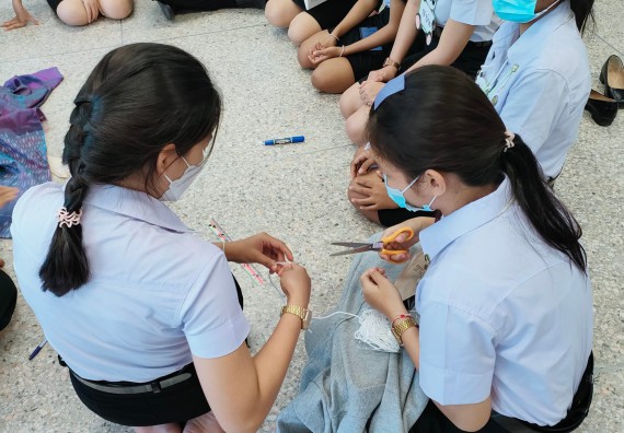 ภาพกิจกรรม  โปรแกรมวิชาชีววิทยา จัดการเปรียบเทียบสายพันธุ์ของ SARS-CoV 2 ด้วยโปรแกรม BLAST