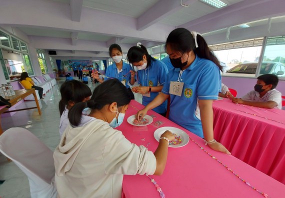 ภาพกิจกรรม  โปรแกรมวิชาสาธารณสุขศาสตร์ จัดกิจกรรมบริการวิชาการด้านสุขภาพแก่โรงเรียนในจังหวัดกําแพงเพชร