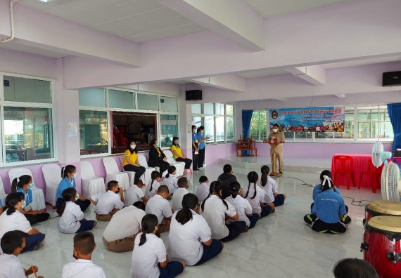 ภาพกิจกรรม  โปรแกรมวิชาสาธารณสุขศาสตร์ จัดกิจกรรมบริการวิชาการด้านสุขภาพแก่โรงเรียนในจังหวัดกําแพงเพชร