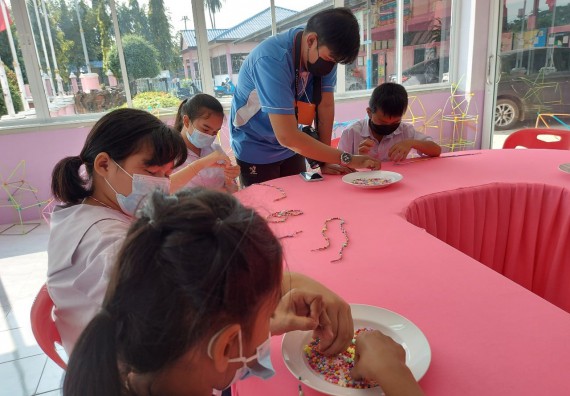 ภาพกิจกรรม  โปรแกรมวิชาสาธารณสุขศาสตร์ จัดกิจกรรมบริการวิชาการด้านสุขภาพแก่โรงเรียนในจังหวัดกําแพงเพชร