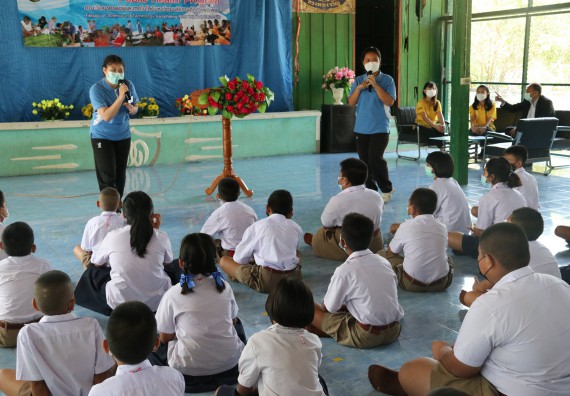 ภาพกิจกรรม  โปรแกรมวิชาสาธารณสุขศาสตร์ จัดกิจกรรมบริการวิชาการด้านสุขภาพแก่โรงเรียนในจังหวัดตาก