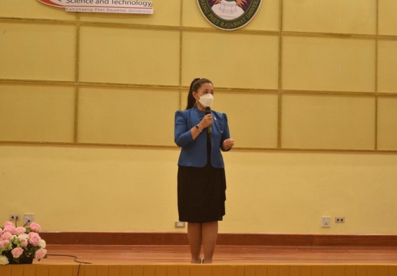 ภาพกิจกรรม  โปรแกรมวิชาเคมี จัดกิจกรรมบายเนียร์โปรแกรมวิชาเคมี