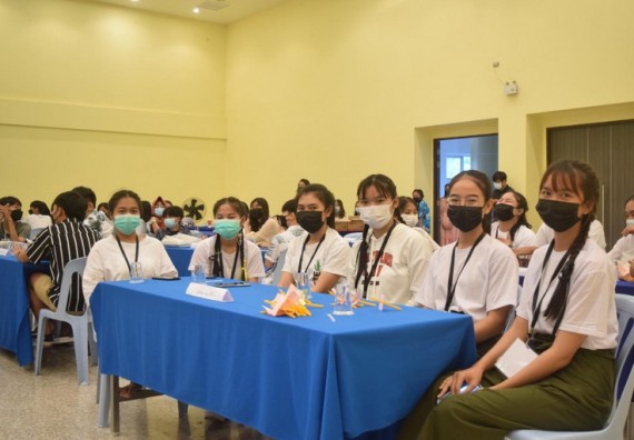 ภาพกิจกรรม  โปรแกรมวิชาเคมี จัดกิจกรรมบายเนียร์โปรแกรมวิชาเคมี