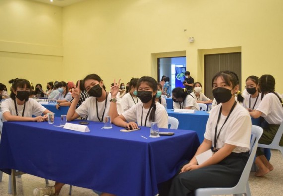 ภาพกิจกรรม  โปรแกรมวิชาเคมี จัดกิจกรรมบายเนียร์โปรแกรมวิชาเคมี