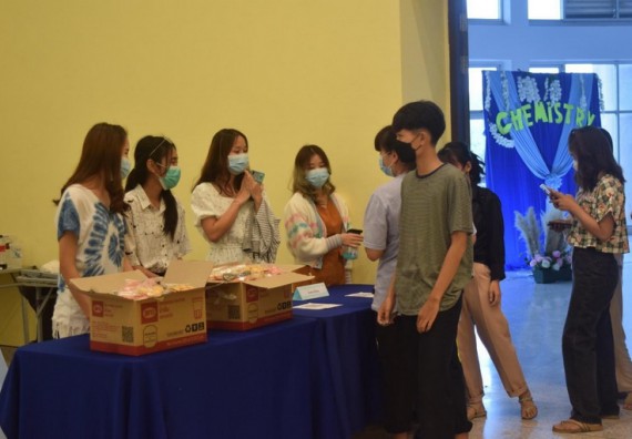 ภาพกิจกรรม  โปรแกรมวิชาเคมี จัดกิจกรรมบายเนียร์โปรแกรมวิชาเคมี