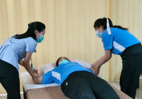 ภาพกิจกรรม  โปรแกรมวิชาสาธารณสุขศาสตร์ จัดการอบรมเชิงปฏิบัติการการดูแลผู้สูงอายุที่มีภาวะพึ่งพิง