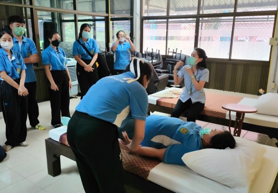 ภาพกิจกรรม  โปรแกรมวิชาสาธารณสุขศาสตร์ จัดการอบรมเชิงปฏิบัติการการดูแลผู้สูงอายุที่มีภาวะพึ่งพิง