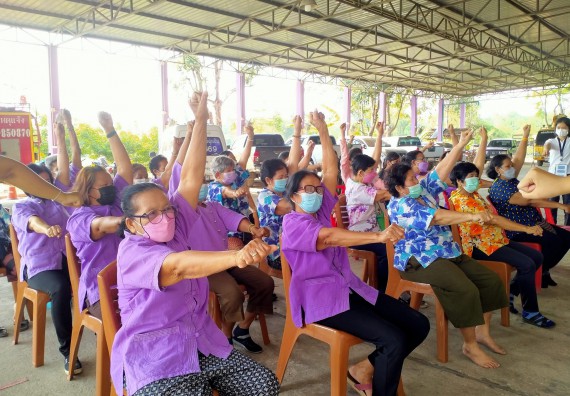 ภาพกิจกรรม   ศูนย์บริการทางการแพทย์แผนไทยและการแพทย์ทางเลือก จัดกิจกรรมการดูแลสุขภาพด้วยการแพทย์ทางเลือก ครั้งที่ 1