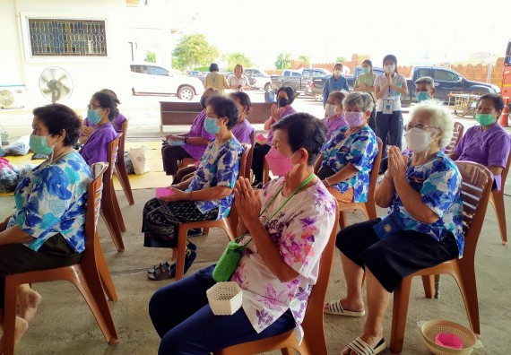 ภาพกิจกรรม   ศูนย์บริการทางการแพทย์แผนไทยและการแพทย์ทางเลือก จัดกิจกรรมการดูแลสุขภาพด้วยการแพทย์ทางเลือก ครั้งที่ 1