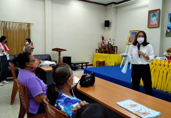 ภาพกิจกรรม  ศูนย์บริการทางการแพทย์แผนไทยและการแพทย์ทางเลือก จัดกิจกรรมการดูแลสุขภาพด้วยการแพทย์ทางเลือก ครั้งที่ 2