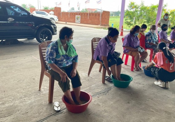 ภาพกิจกรรม  ศูนย์บริการทางการแพทย์แผนไทยและการแพทย์ทางเลือก จัดกิจกรรมการดูแลสุขภาพด้วยการแพทย์ทางเลือก ครั้งที่ 2