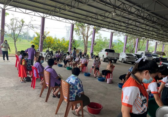 ภาพกิจกรรม  ศูนย์บริการทางการแพทย์แผนไทยและการแพทย์ทางเลือก จัดกิจกรรมการดูแลสุขภาพด้วยการแพทย์ทางเลือก ครั้งที่ 2