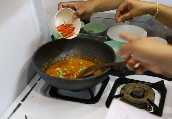 ภาพกิจกรรม  โปรแกรมวิชาวิทยาศาสตร์และเทคโนโลยีการอาหาร จัดอบรมเชิงปฏิบัติการ เรื่อง การสร้างสรรค์เมนูอาหารสุขภาพจากเห็ด