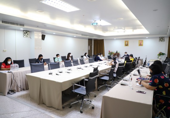 ภาพกิจกรรม  คณะวิทยาศาสตร์และเทคโนโลยี จัดการประชุมรายงานความก้าวหน้าโครงการพี่เลี้ยงเข้าสู่ตำแหน่งทางวิชาการ