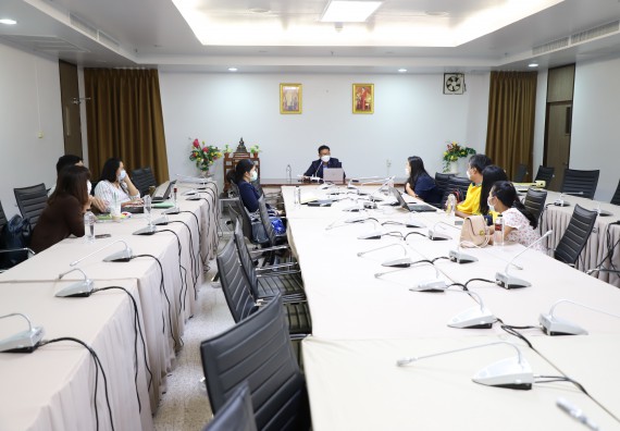 ภาพกิจกรรม  คณะวิทยาศาสตร์และเทคโนโลยี จัดการประชุมรายงานความก้าวหน้าโครงการพี่เลี้ยงเข้าสู่ตำแหน่งทางวิชาการ