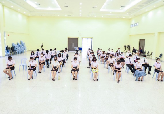 ภาพกิจกรรม  คณะวิทยาศาสตร์และเทคโนโลยี จัดพิธีมอบทุนเพื่อการศึกษา ปตท.สผ. โครงการเอส 1 ประจำปีการศึกษา 2564