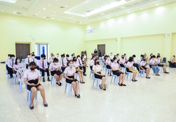 ภาพกิจกรรม  คณะวิทยาศาสตร์และเทคโนโลยี จัดพิธีมอบทุนเพื่อการศึกษา ปตท.สผ. โครงการเอส 1 ประจำปีการศึกษา 2564