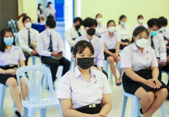 ภาพกิจกรรม  คณะวิทยาศาสตร์และเทคโนโลยี จัดพิธีมอบทุนเพื่อการศึกษา ปตท.สผ. โครงการเอส 1 ประจำปีการศึกษา 2564