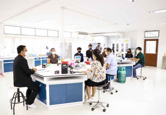 ภาพกิจกรรม  ศูนย์วิทยาศาสตร์และวิทยาศาสตร์ประยุกต์ จัดอบรมเชิงปฏิบัติการสกัด DNA จากตัวอย่างข้าว โดยใช้ชุด DNA extraction kit และการศึกษาวิธีการตรวจโควิด 19 ด้วยวิธี RT-PCR