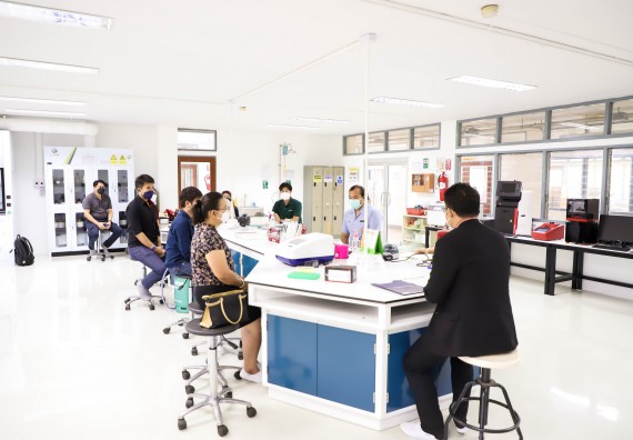 ภาพกิจกรรม  ศูนย์วิทยาศาสตร์และวิทยาศาสตร์ประยุกต์ จัดอบรมเชิงปฏิบัติการสกัด DNA จากตัวอย่างข้าว โดยใช้ชุด DNA extraction kit และการศึกษาวิธีการตรวจโควิด 19 ด้วยวิธี RT-PCR