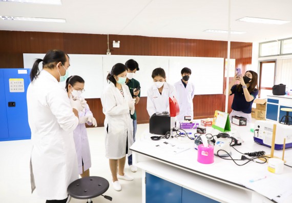 ภาพกิจกรรม  ศูนย์วิทยาศาสตร์และวิทยาศาสตร์ประยุกต์ จัดอบรมเชิงปฏิบัติการสกัด DNA จากตัวอย่างข้าว โดยใช้ชุด DNA extraction kit และการศึกษาวิธีการตรวจโควิด 19 ด้วยวิธี RT-PCR