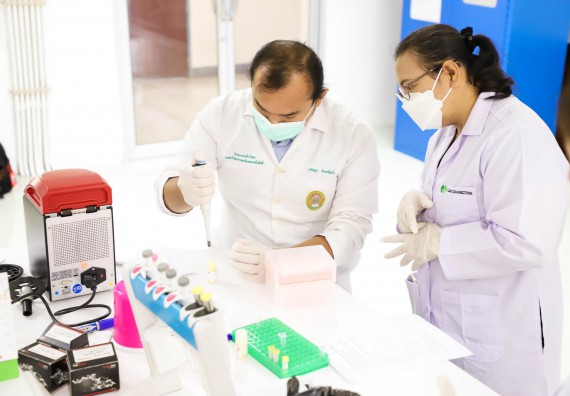 ภาพกิจกรรม  ศูนย์วิทยาศาสตร์และวิทยาศาสตร์ประยุกต์ จัดอบรมเชิงปฏิบัติการสกัด DNA จากตัวอย่างข้าว โดยใช้ชุด DNA extraction kit และการศึกษาวิธีการตรวจโควิด 19 ด้วยวิธี RT-PCR