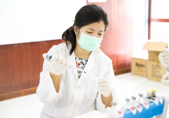 ภาพกิจกรรม  ศูนย์วิทยาศาสตร์และวิทยาศาสตร์ประยุกต์ จัดอบรมเชิงปฏิบัติการสกัด DNA จากตัวอย่างข้าว โดยใช้ชุด DNA extraction kit และการศึกษาวิธีการตรวจโควิด 19 ด้วยวิธี RT-PCR