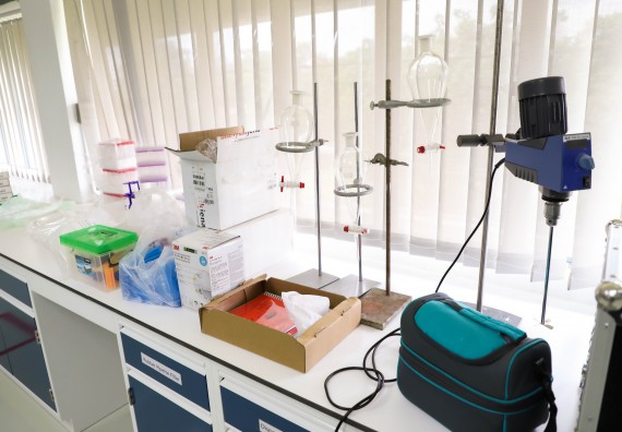 ภาพกิจกรรม  ศูนย์วิทยาศาสตร์และวิทยาศาสตร์ประยุกต์ จัดอบรมเชิงปฏิบัติการสกัด DNA จากตัวอย่างข้าว โดยใช้ชุด DNA extraction kit และการศึกษาวิธีการตรวจโควิด 19 ด้วยวิธี RT-PCR