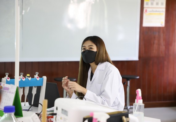 ภาพกิจกรรม  ศูนย์วิทยาศาสตร์และวิทยาศาสตร์ประยุกต์ จัดอบรมเชิงปฏิบัติการสกัด DNA จากตัวอย่างข้าว โดยใช้ชุด DNA extraction kit และการศึกษาวิธีการตรวจโควิด 19 ด้วยวิธี RT-PCR