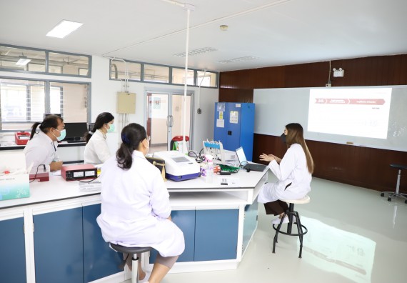 ภาพกิจกรรม  ศูนย์วิทยาศาสตร์และวิทยาศาสตร์ประยุกต์ จัดอบรมเชิงปฏิบัติการสกัด DNA จากตัวอย่างข้าว โดยใช้ชุด DNA extraction kit และการศึกษาวิธีการตรวจโควิด 19 ด้วยวิธี RT-PCR