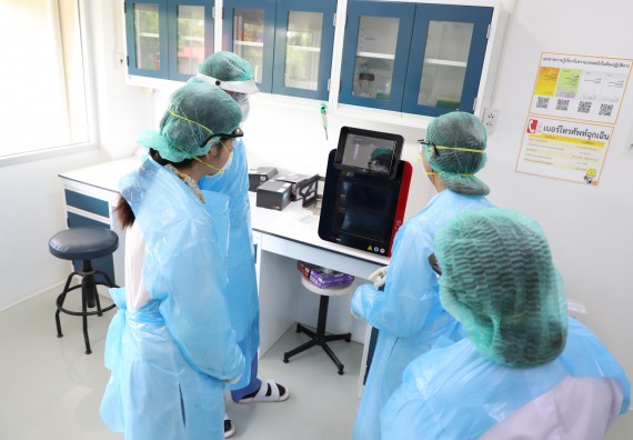 ภาพกิจกรรม  ศูนย์วิทยาศาสตร์และวิทยาศาสตร์ประยุกต์ จัดอบรมเชิงปฏิบัติการสกัด DNA จากตัวอย่างข้าว โดยใช้ชุด DNA extraction kit และการศึกษาวิธีการตรวจโควิด 19 ด้วยวิธี RT-PCR