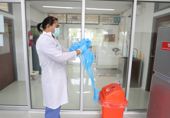 ภาพกิจกรรม  ศูนย์วิทยาศาสตร์และวิทยาศาสตร์ประยุกต์ จัดอบรมเชิงปฏิบัติการสกัด DNA จากตัวอย่างข้าว โดยใช้ชุด DNA extraction kit และการศึกษาวิธีการตรวจโควิด 19 ด้วยวิธี RT-PCR