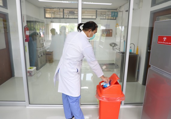 ภาพกิจกรรม  ศูนย์วิทยาศาสตร์และวิทยาศาสตร์ประยุกต์ จัดอบรมเชิงปฏิบัติการสกัด DNA จากตัวอย่างข้าว โดยใช้ชุด DNA extraction kit และการศึกษาวิธีการตรวจโควิด 19 ด้วยวิธี RT-PCR