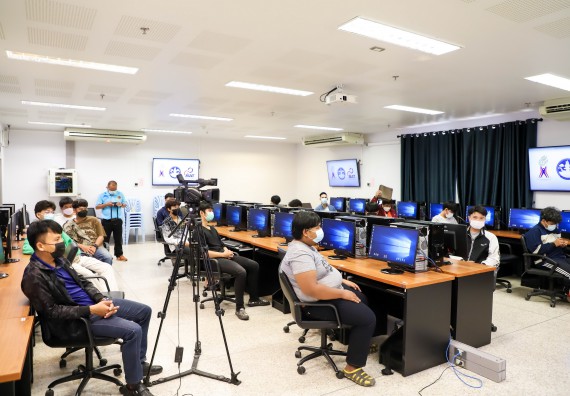 ภาพกิจกรรม  คณะวิทยาศาสตร์และเทคโนโลยี มรภ.กำแพงเพชร จัดอบรมเชิงปฏิบัติการ เรื่อง การเตรียมความพร้อมในการเป็นนักกีฬาอีสปอร์ตอาชีพ [E-sports Player] ระดับมหาวิทยาลัย เพื่อสู่ระดับชาติ