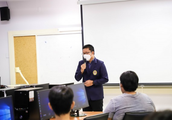 ภาพกิจกรรม  คณะวิทยาศาสตร์และเทคโนโลยี มรภ.กำแพงเพชร จัดอบรมเชิงปฏิบัติการ เรื่อง การเตรียมความพร้อมในการเป็นนักกีฬาอีสปอร์ตอาชีพ [E-sports Player] ระดับมหาวิทยาลัย เพื่อสู่ระดับชาติ