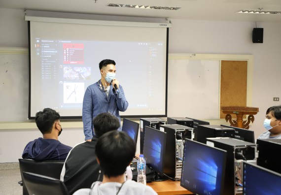 ภาพกิจกรรม  คณะวิทยาศาสตร์และเทคโนโลยี มรภ.กำแพงเพชร จัดอบรมเชิงปฏิบัติการ เรื่อง การเตรียมความพร้อมในการเป็นนักกีฬาอีสปอร์ตอาชีพ [E-sports Player] ระดับมหาวิทยาลัย เพื่อสู่ระดับชาติ