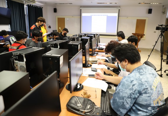 ภาพกิจกรรม  คณะวิทยาศาสตร์และเทคโนโลยี มรภ.กำแพงเพชร จัดอบรมเชิงปฏิบัติการ เรื่อง การเตรียมความพร้อมในการเป็นนักกีฬาอีสปอร์ตอาชีพ [E-sports Player] ระดับมหาวิทยาลัย เพื่อสู่ระดับชาติ