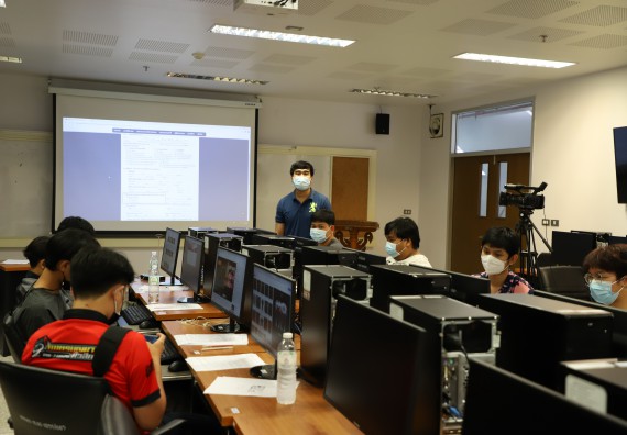 ภาพกิจกรรม  คณะวิทยาศาสตร์และเทคโนโลยี มรภ.กำแพงเพชร จัดอบรมเชิงปฏิบัติการ เรื่อง การเตรียมความพร้อมในการเป็นนักกีฬาอีสปอร์ตอาชีพ [E-sports Player] ระดับมหาวิทยาลัย เพื่อสู่ระดับชาติ