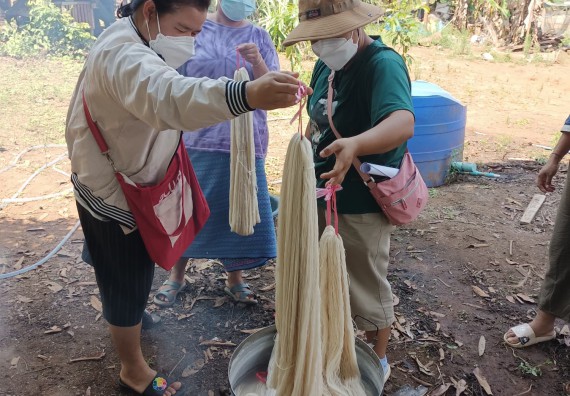 ภาพกิจกรรม  โปรแกรมวิชาเคมี จัดกิจกรรมในโครงการ การพัฒนานวัตกรรม การตรวจสอบคุณภาพ และการศึกษาความเหมาะสมเพื่อแก้ปัญหาชุมชน