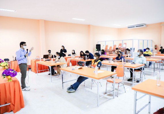 ภาพกิจกรรม  คณะวิทยาศาสตร์และเทคโนโลยี จัดกิจกรรมสำรวจความต้องการและแนวทางการส่งเสริมการแก้ไขปัญหาของชุมชน ครั้งที่ 2