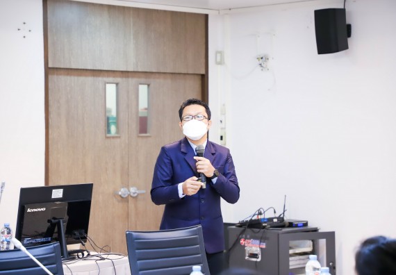 ภาพกิจกรรม  คณะวิทยาศาสตร์และเทคโนโลยี จัดโครงการอบรมเตรียมความพร้อมเพื่อขอกำหนดตำแหน่งทางวิชาการ