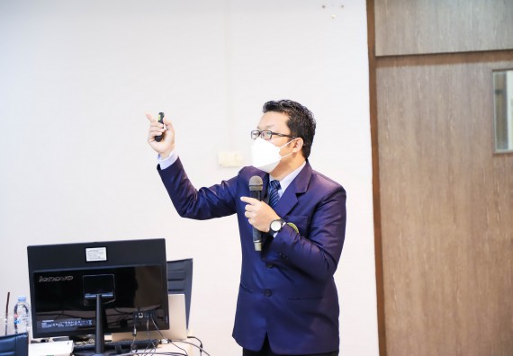 ภาพกิจกรรม  คณะวิทยาศาสตร์และเทคโนโลยี จัดโครงการอบรมเตรียมความพร้อมเพื่อขอกำหนดตำแหน่งทางวิชาการ