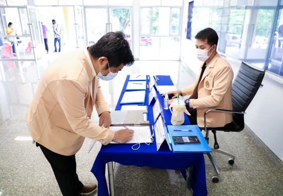 ภาพกิจกรรม  คณะวิทยาศาสตร์และเทคโนโลยี จัดอบรมเชิงปฏิบัติการ เรื่อง การถ่ายทอดเทคโนโลยีประชาสัมพันธ์เพื่อการตลาดและส่งเสริมการขาย