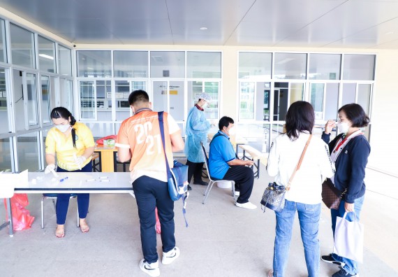 ภาพกิจกรรม  คณะวิทยาศาสตร์และเทคโนโลยี จัดอบรมเชิงปฏิบัติการ เรื่อง การถ่ายทอดเทคโนโลยีประชาสัมพันธ์เพื่อการตลาดและส่งเสริมการขาย