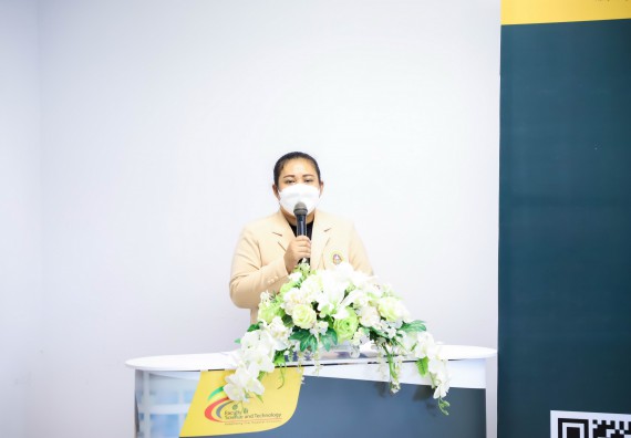 ภาพกิจกรรม  คณะวิทยาศาสตร์และเทคโนโลยี จัดอบรมเชิงปฏิบัติการ เรื่อง การถ่ายทอดเทคโนโลยีประชาสัมพันธ์เพื่อการตลาดและส่งเสริมการขาย