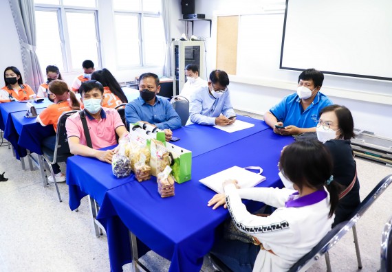 ภาพกิจกรรม  คณะวิทยาศาสตร์และเทคโนโลยี จัดอบรมเชิงปฏิบัติการ เรื่อง การถ่ายทอดเทคโนโลยีประชาสัมพันธ์เพื่อการตลาดและส่งเสริมการขาย